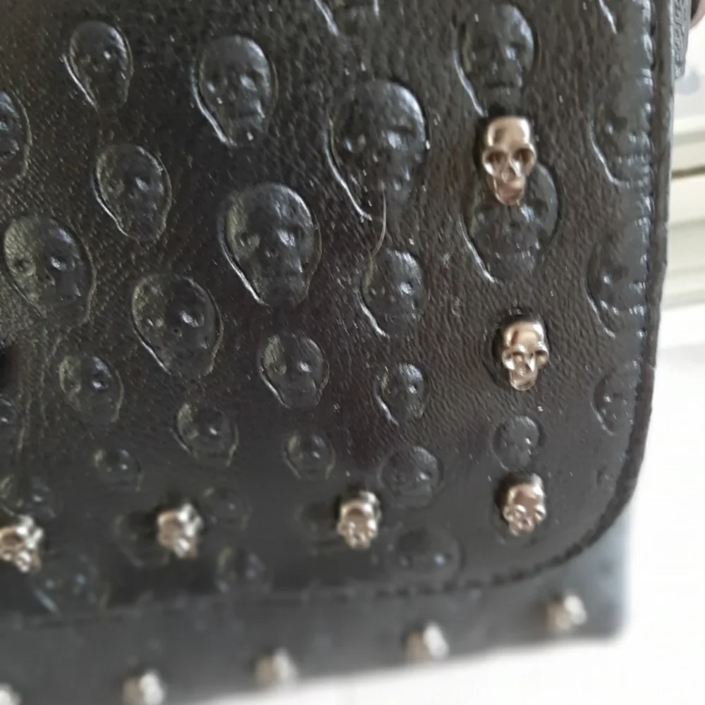 Purse - Picture 4 of 5